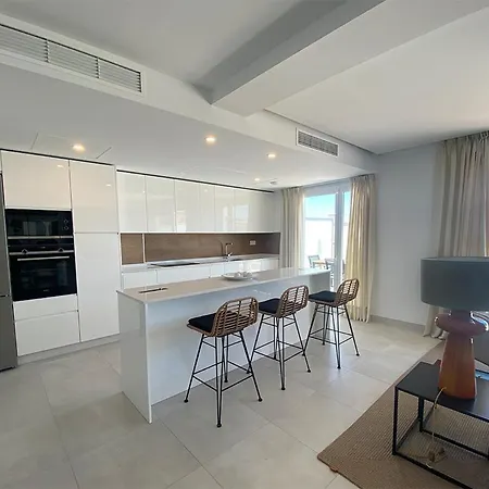 Апартаменты Panorama Penthouse - Bay Of Марбелья