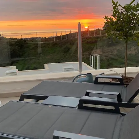 Апартаменты Panorama Penthouse - Bay Of Марбелья
