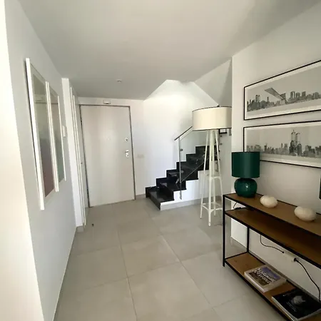 Panorama Penthouse - Bay Of